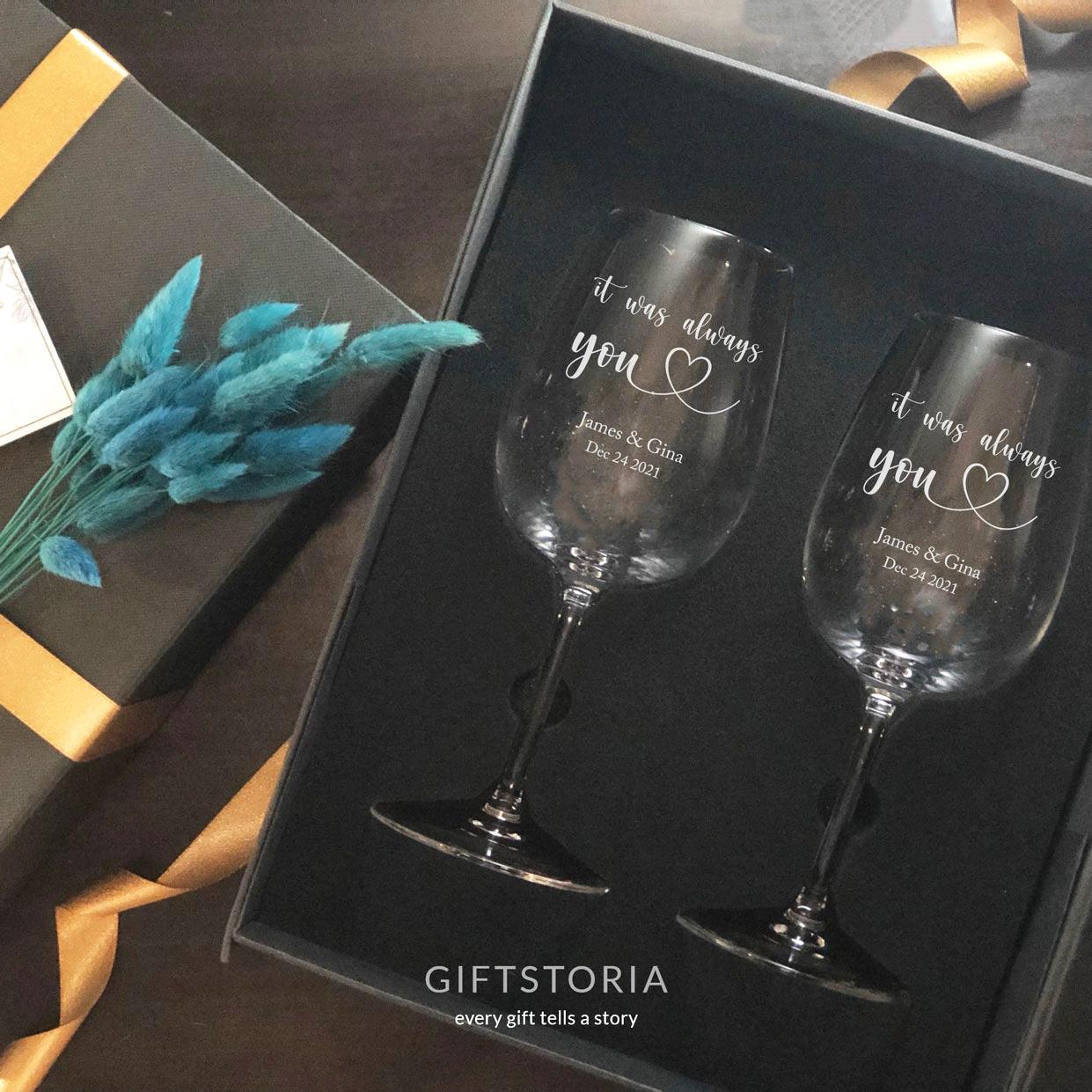 PERSONALISED CRYSTAL WINE GLASS SET 15OZ (Design CG02) - GiftStoria.com