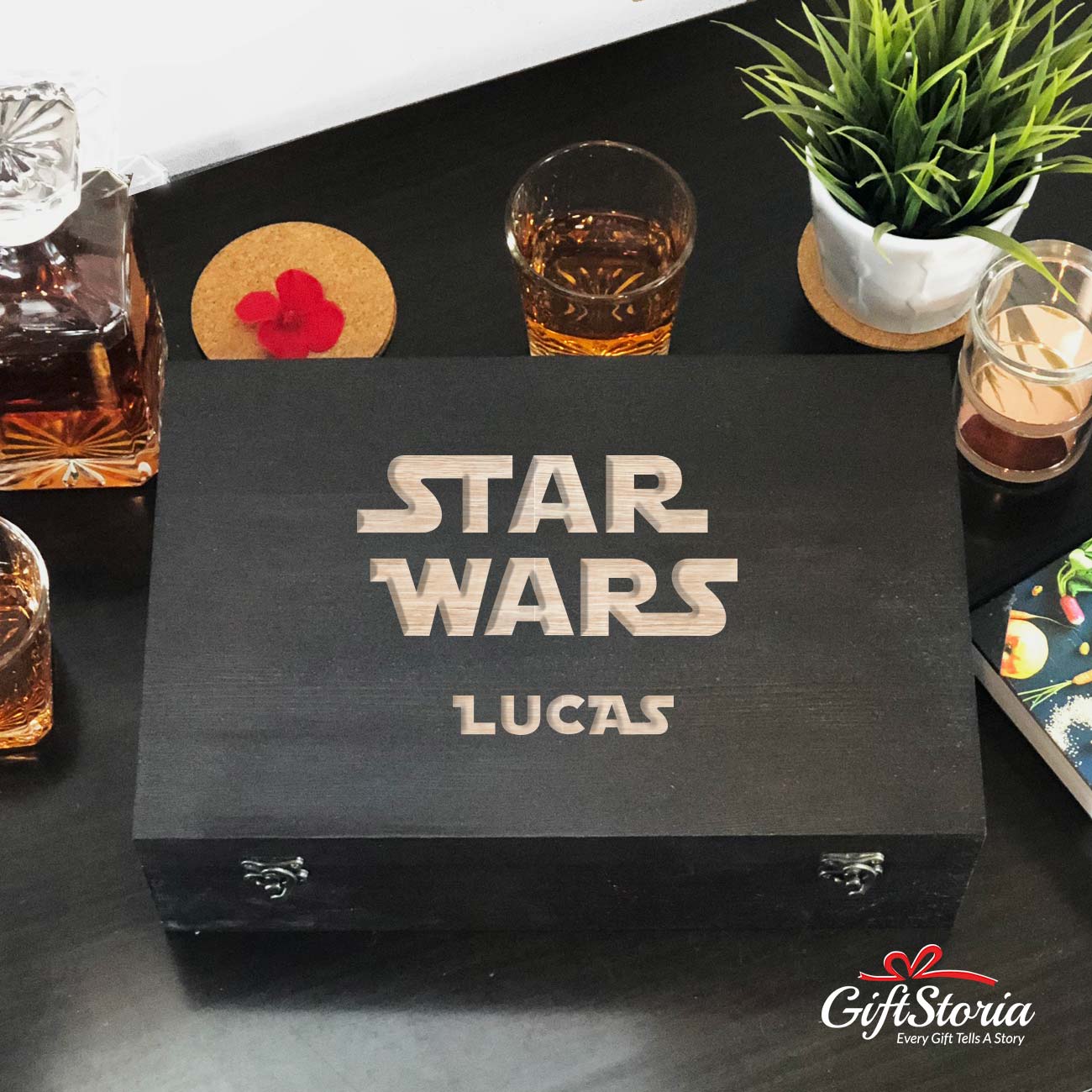 GIFTSTORIA - PERSONALIZED THE GALAXY DECANTER SET